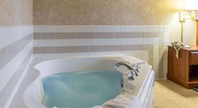 Двухместный люкс Quality Inn & Suites Titusville