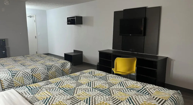 Четырёхместный номер Deluxe Motel 6 Rockford, IL - RFD Airport
