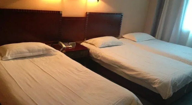 Wen Ping Business Hotel, Забронировать Отель Отели Хуанькуй 3 звезды, 3*