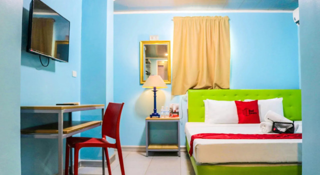 Двухместный номер Standard RedDoorz Plus at New Era Budget Hotel Near UCMed and Chong Hua Hospital Mandaue FORMER RedDoorz Plus New Era Budget Hotel Mandaue