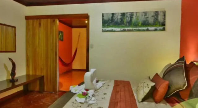 Casa Batsu Charming BnB, Забронировать Отель «постель и завтрак» Санта-Элена Монтеверде