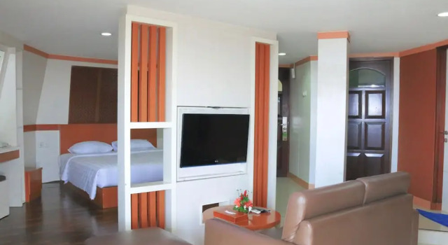 Deluxe (Upper Floor) Doppel Zimmer Putri Duyung Ancol