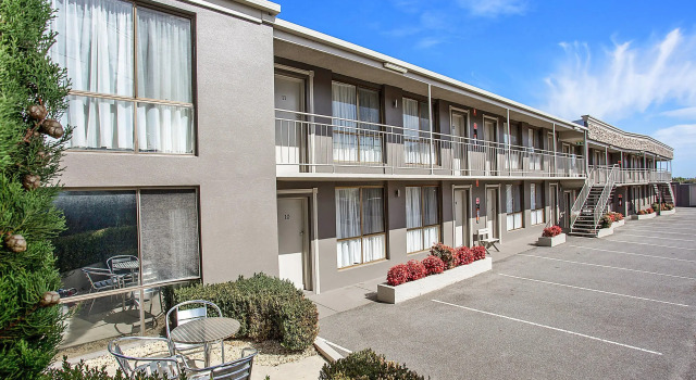Comfort Inn on Raglan, Varaa Hotelli Hotellit Warrnambool uima-altaalla, Uima-allas