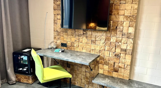 Zweirad Hotel Lenne, Забронировать Отель Шверин Schweriner See