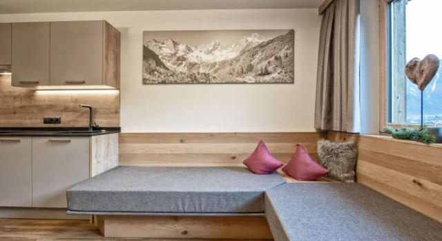 Secluded Farmhouse in Tyrol near Ski Area, Забронировать Апартаменты/квартира Апартаменты Тироля, Апартаменты/квартира