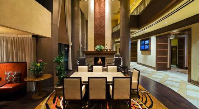 Полулюкс Denver Marriott South at Park Meadows