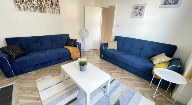 Luxury House With Garden Close To The Stadium
