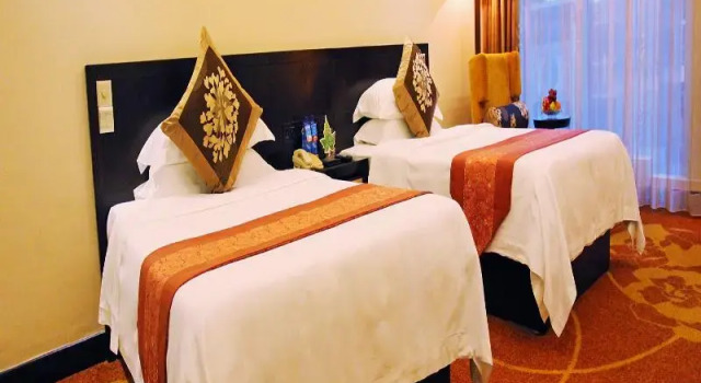 Двухместный номер Standard Landmark International Hotel