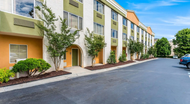 Quality Inn Huntersville near Lake Norman
