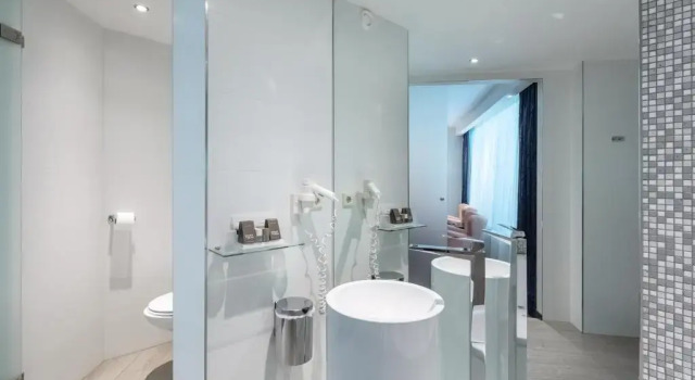 Полулюкс Van der Valk Hotel Wieringermeer