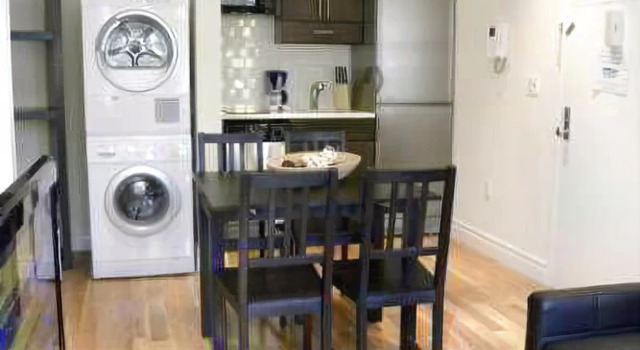 Hotel 1 Bedroom East Village Apartment, Забронировать Апартаменты/квартира Ист-Виллидж - Нижний Ист-Сайд Нью-Йорк, рядом с Томпкинс-сквер-парк