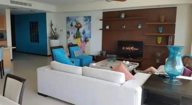 Beachfront Peninsula Puerto Vallarta, Book Hotel Hotels in Jalisco with a Pool, Swimming Pool