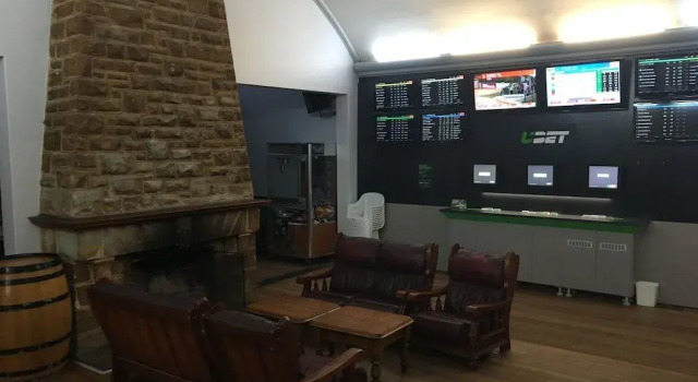 Valley Hotel, Book Hotel Tanunda 