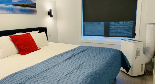 Lovely 1-Bedroom Condo with AC & Kitchen