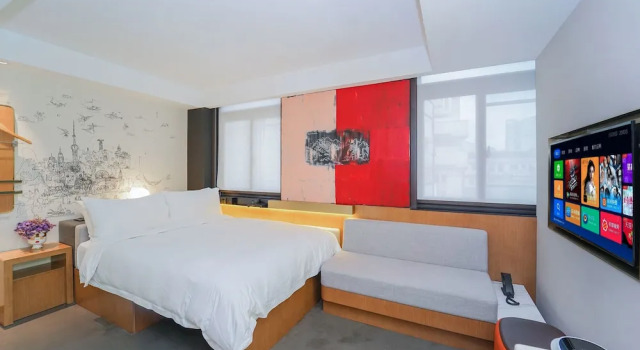 Номер Business No. 8 Art Hotel