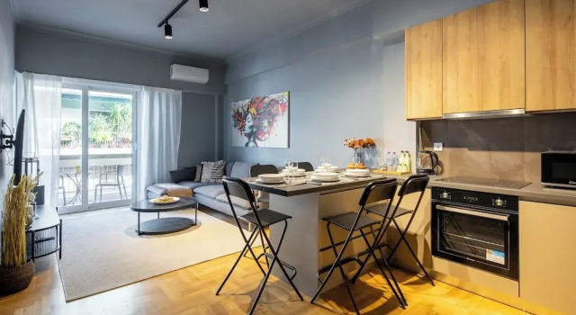 Апартаменты Zephyr 3-Bedroom Apartment in Athens