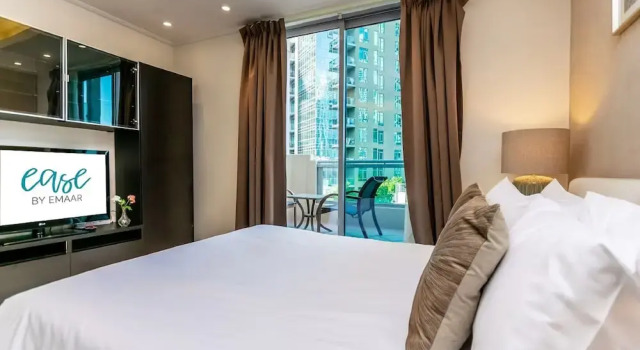 Suite Studio Apartment - Ease by Emaar, Забронировать Апартаменты/квартира Даунтаун Дубай , рядом с Дубайский аквариум