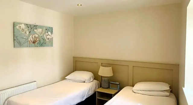 Номер Standard The Midland Hotel