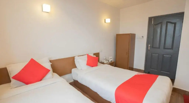 Номер Deluxe OYO 123 Hotel Prince Plaza