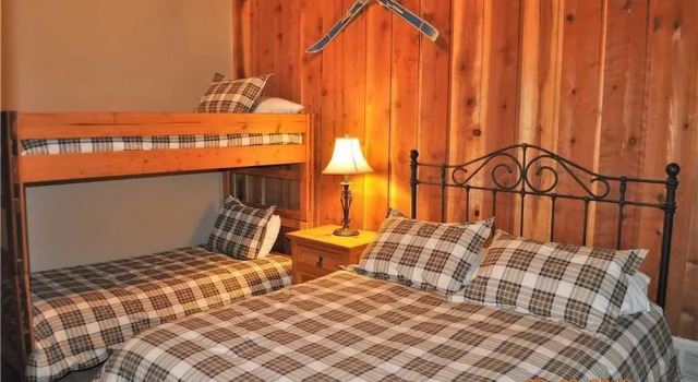 Mammoth Ski & Racquet Club #38 - Pet Okay 1 Bedroom 2 Bathrooms Condo