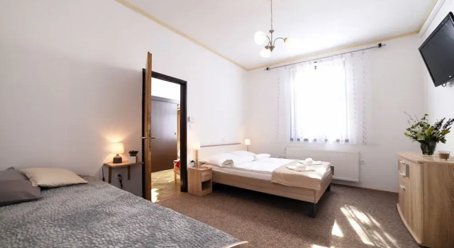 Apartment Prilaz, Забронировать Апартаменты/квартира Donji Grad Загреб, рядом с Strossmayer Promenade