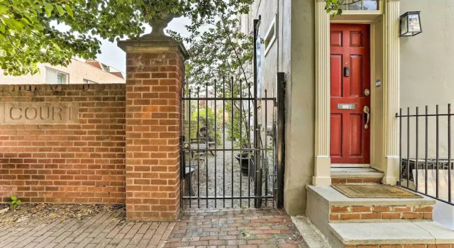 Historic Home w/ Garden, 4 Mi to Lincoln Financial, Book Hotel Philadelphia Philadelphia Metropolitan Area