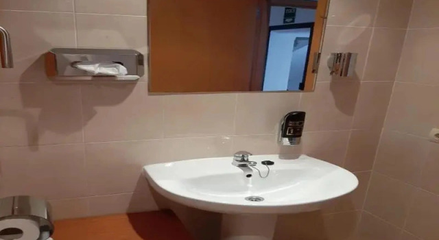 Klassisch Vierer Zimmer mit Balkon Hostal Tierramar
