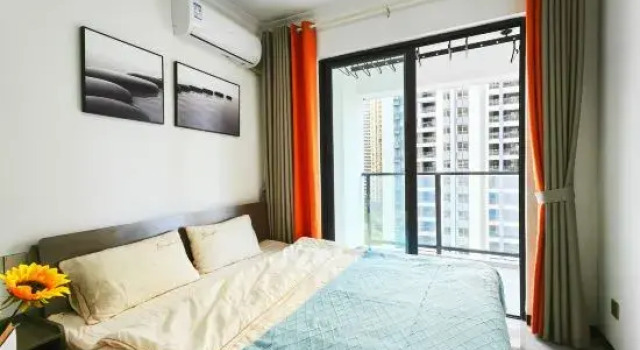 Люкс с 2 комнатами Beihai Nanhai Bieyuan Holiday Homestay (Wanda Plaza)