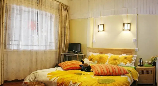 Tree's Tale Hotel - Lijiang, Prenota Hotel Hotel a Lijiang con parcheggio, Parcheggio