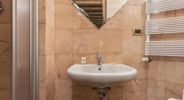 Номер Comfort Anzolo Palace - Rooms & Apartments
