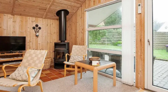 4 Person Holiday Home in Esbjerg V, Buchen Sie Hotel Sjælborg Syddanmark