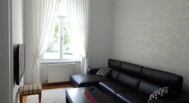 Apartment Nest Star, Забронировать Апартаменты/квартира Загреб Хорватия, рядом с Strossmayer Promenade