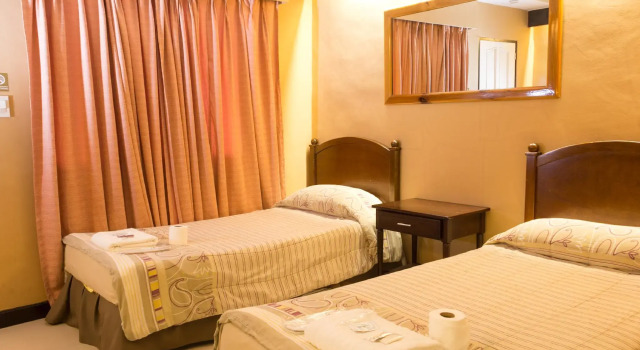Семейный номер Standard Tagaytay Country Hotel