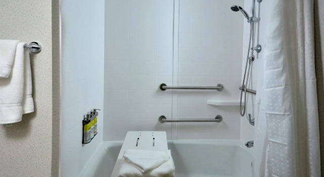 Двухместный номер Standard Holiday Inn Express Durham by IHG
