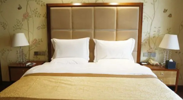 Люкс Deluxe Hentique Huijin Resort Hotel