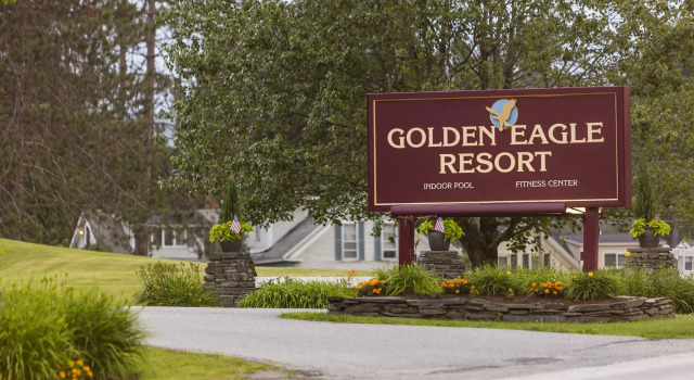 Golden Eagle Resort, Rezerwuj Hotel Hotele w New England z basenem, Basen