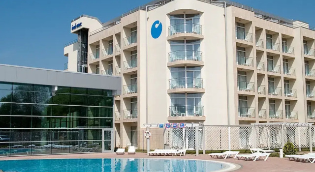 Happy Camp Mobile Homes in Camping Terme Catez, Забронировать Кемпинг Кате-о-Сави Брежице