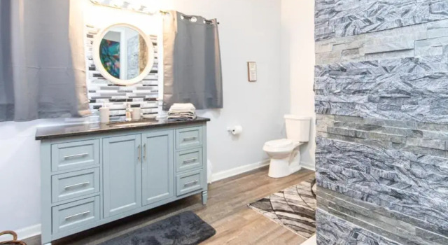 Luxury suite and bathroom rm 6, Book Hotel Hoteller i Winder med parkering, Parkering