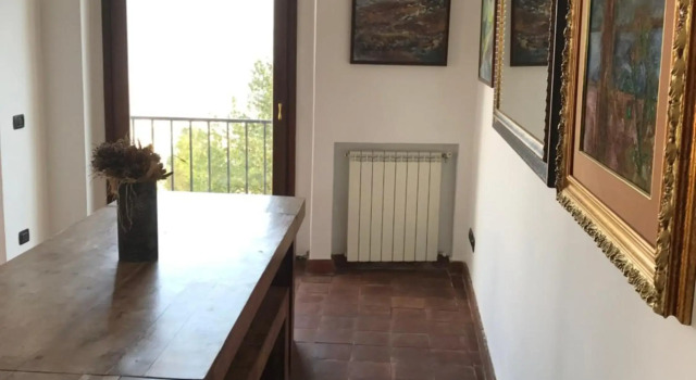 Guest House Pedamentina, Забронировать Отель Отели Неаполя с завтраком, рядом с Концертный зал «Напулитаната», Завтраки