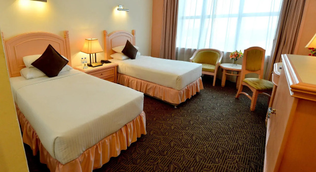Двухместный номер Deluxe Emerald Puteri Hotel