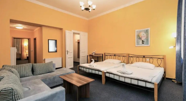 Апартаменты Hotel Boston