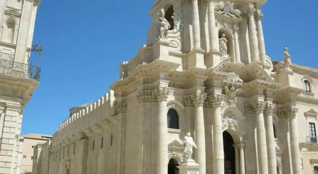 House With one Bedroom in Siracusa, With Wonderful sea View, Balcony a, Book Vacation Home Hotels in Sicily with Parking, Parking