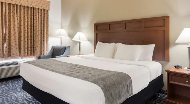 Двухместный номер Standard Best Western Comanche Inn