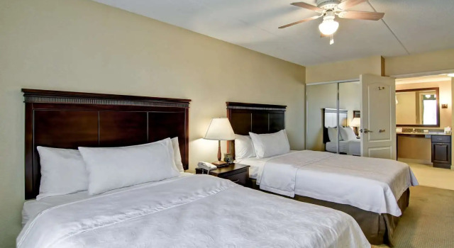 Четырёхместный люкс Homewood Suites by Hilton Sudbury