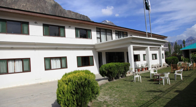 Hotel One Skardu, Забронировать Отель Отели Скарду 3 звезды, 3*