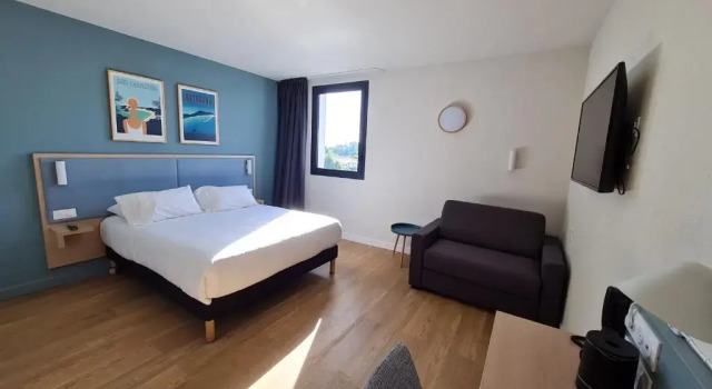 Двухместный номер Standard Kyriad Bordeaux Nord Sainte Eulalie