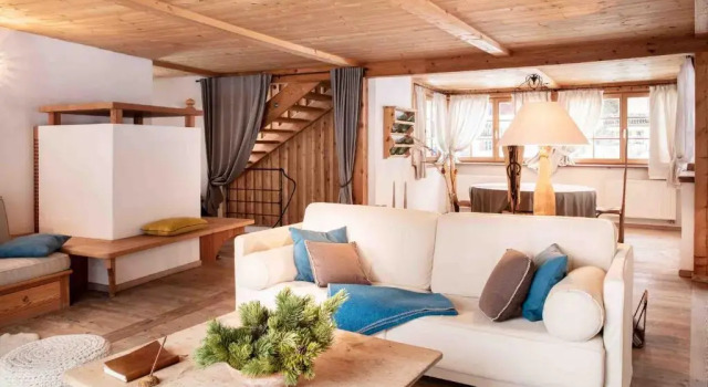 CHALET DERT, Забронировать Шале Бизнес-отели Ла-Валле, 4* 5*