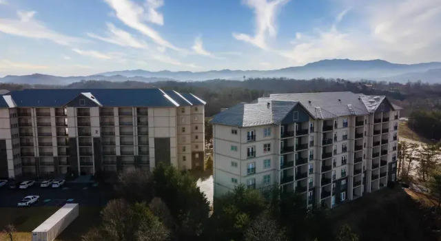 MVC - Unit 5606 - Mountain Breeze 2, Забронировать Отель Отели Пиджен-Фордж 4 звезды, рядом с Hollywood Wax Museum, 4*