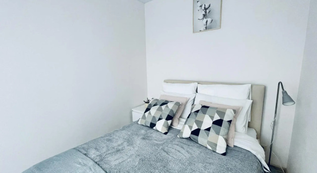 Vegas apartments (Вегас апартментс) на проспекте Гагарина 101 корпус 1, Забронировать Апартаменты/квартира Отели Нижнего Новгорода с парковкой, Парковка