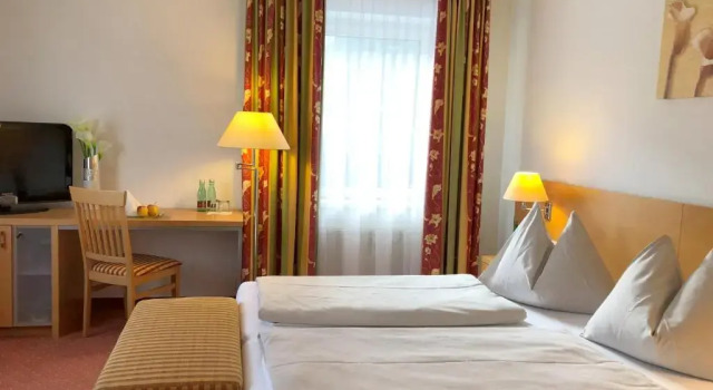 Motel55 - nettes Hotel mit Self Check-In in Villach, Warmbad, Rezerwuj Motel Motele w Karyntia, Motel